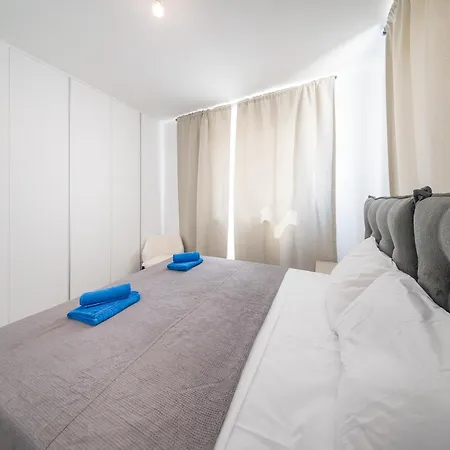 Serene Gardens 2br W Pool