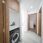 Serene Gardens 2br W Pool