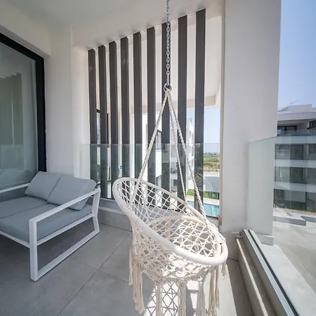 Serene Gardens 2br W Pool * Sazlıköy