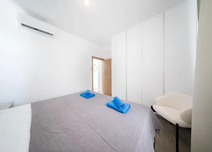 Serene Gardens 2br W Pool Apartmán *