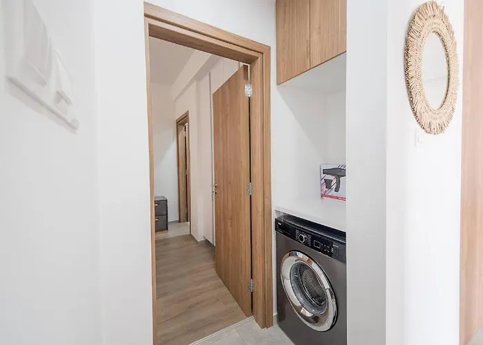 Apartmán Serene Gardens 2br W Pool Livadhia